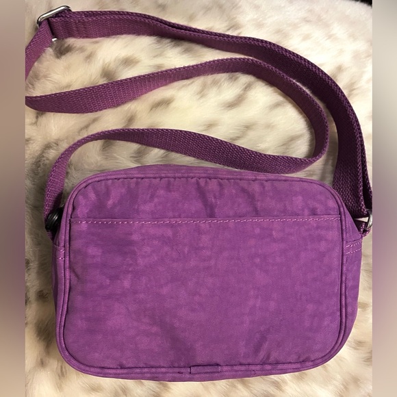 KILPING bag, cute and stylish with adjustable strap. - Picture 2 of 5